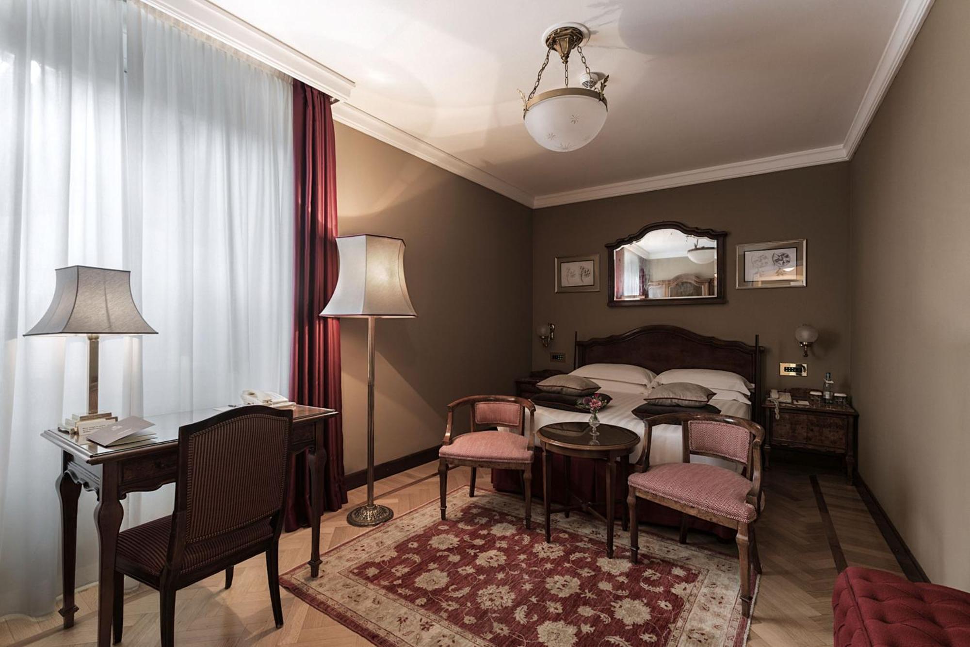 Classic Double or Twin Room
