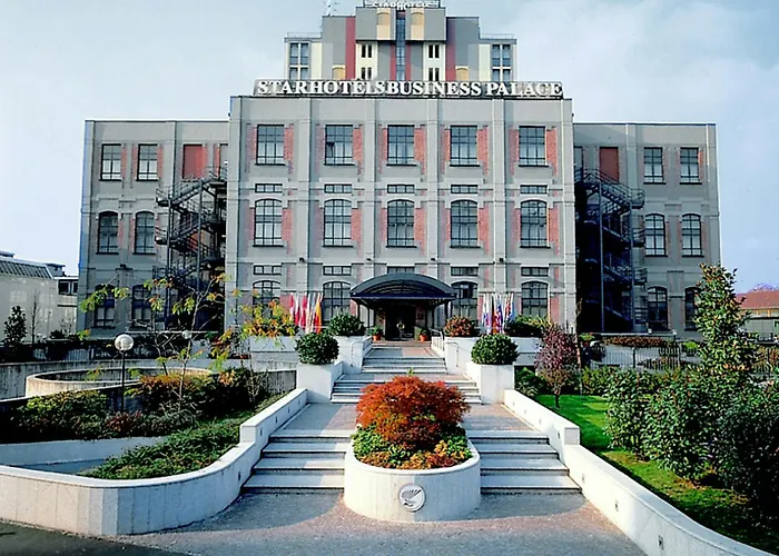 Starhotels Business Palace